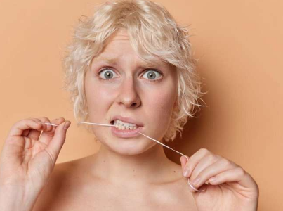 如果你真的使用牙线的话 你的牙线使用方法可能是错误的